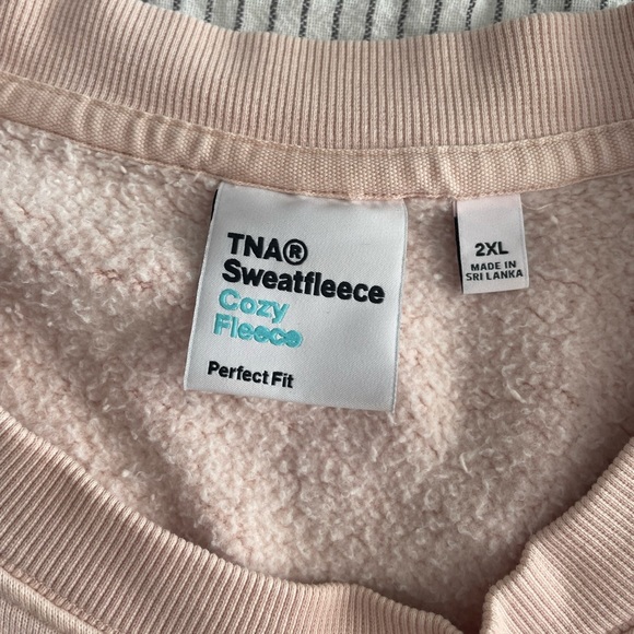 TNA Cozy Fleece Perfect Crew Sweatshirt - Picture 4 of 5
